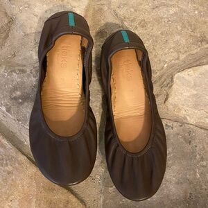 Tieks size 7 brown